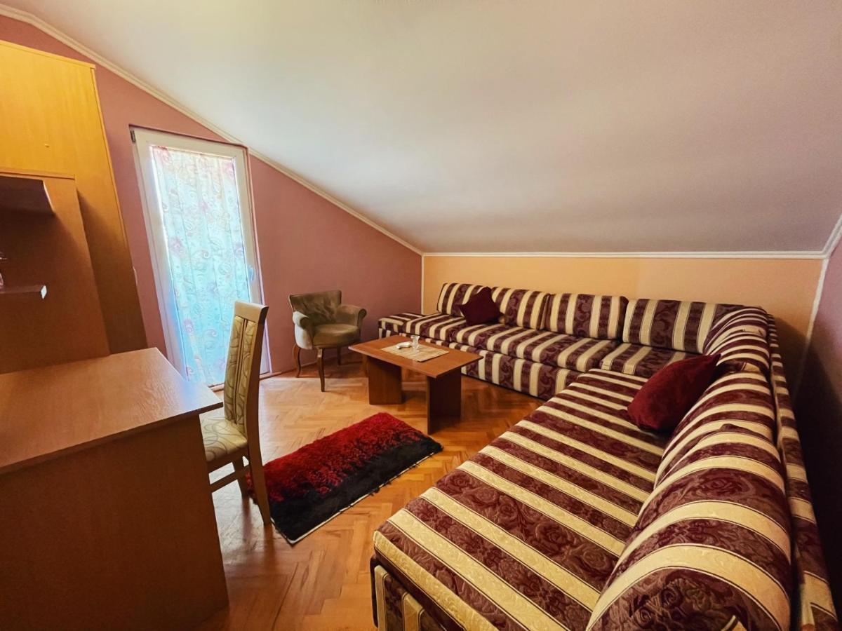 Vila Duricic 300M Od Mora Otel Ðenovići Dış mekan fotoğraf