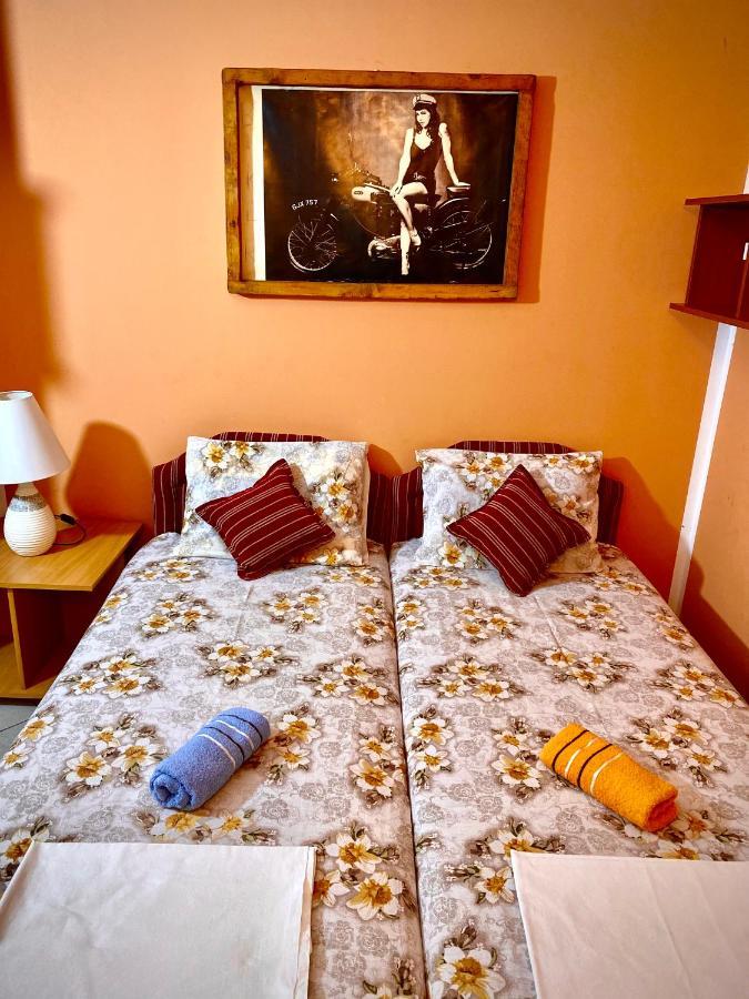 Vila Duricic 300M Od Mora Otel Ðenovići Dış mekan fotoğraf