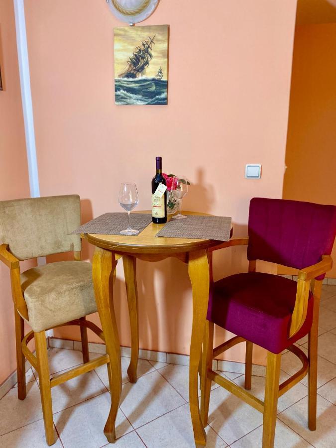 Vila Duricic 300M Od Mora Otel Ðenovići Dış mekan fotoğraf
