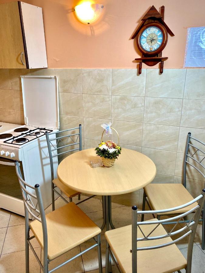 Vila Duricic 300M Od Mora Otel Ðenovići Dış mekan fotoğraf