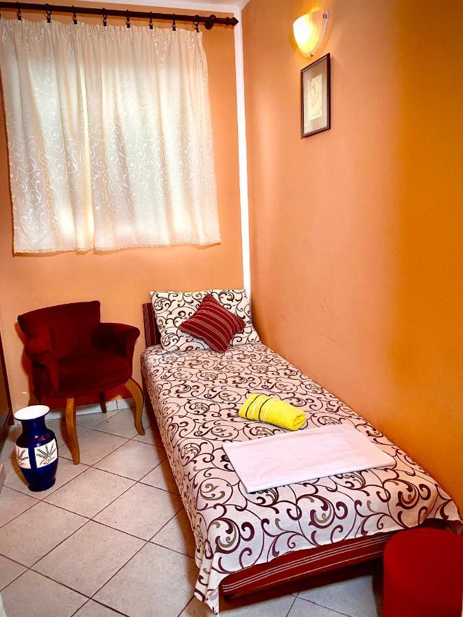 Vila Duricic 300M Od Mora Otel Ðenovići Dış mekan fotoğraf
