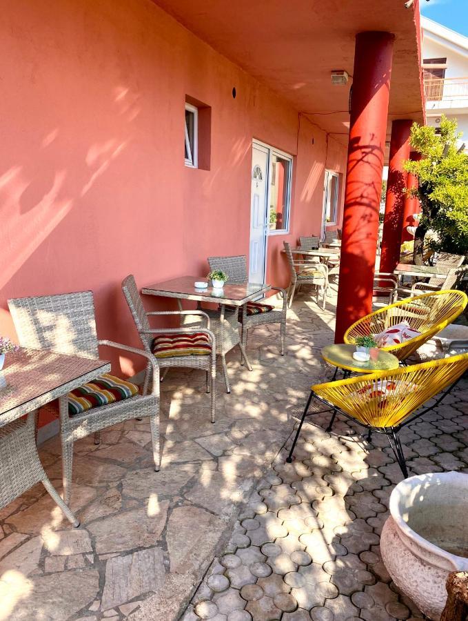 Vila Duricic 300M Od Mora Otel Ðenovići Dış mekan fotoğraf