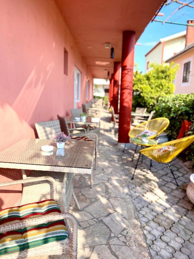 Vila Duricic 300M Od Mora Otel Ðenovići Dış mekan fotoğraf