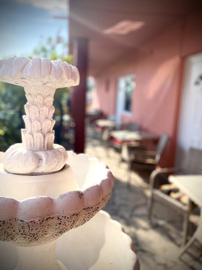 Vila Duricic 300M Od Mora Otel Ðenovići Dış mekan fotoğraf